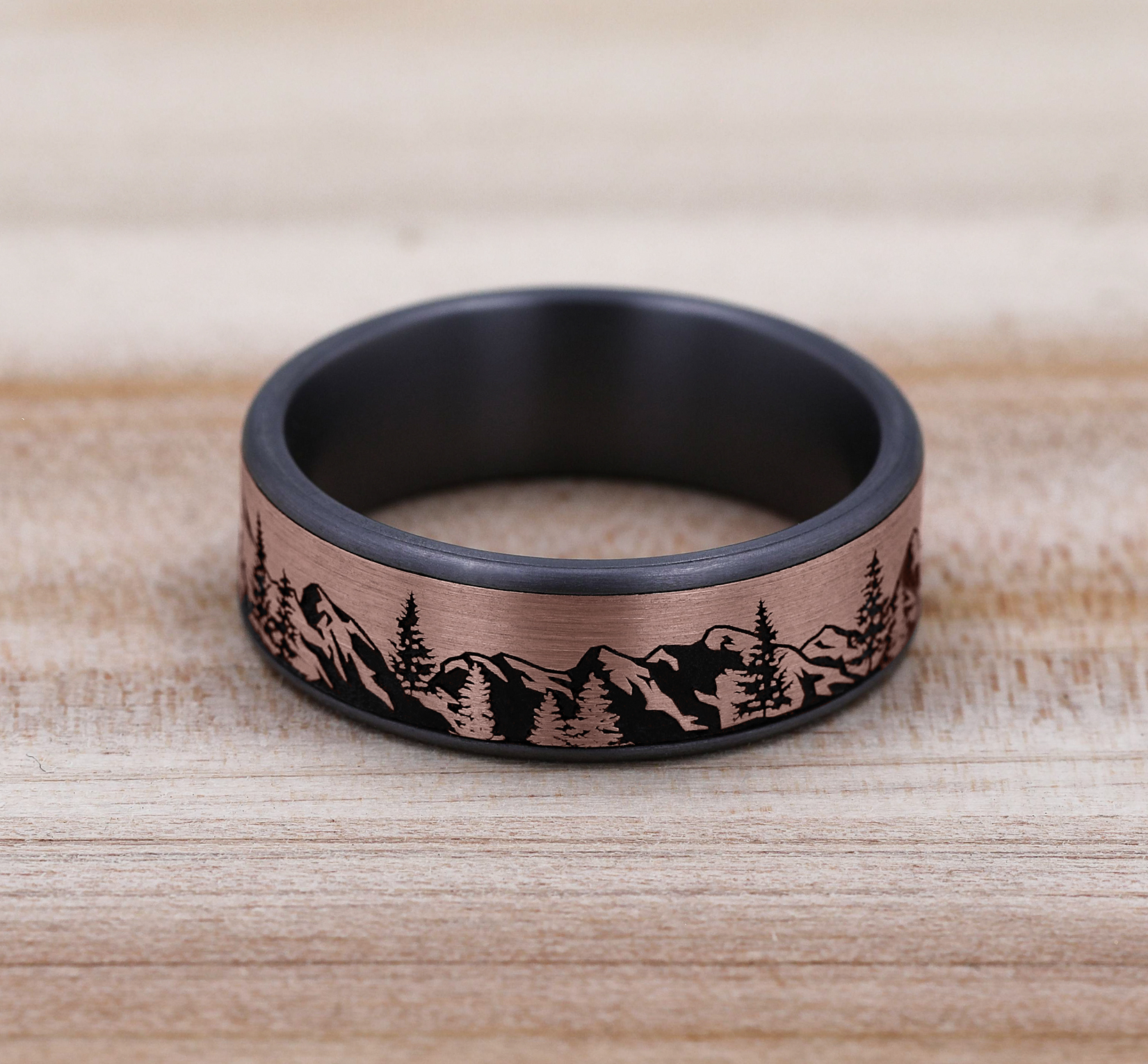 Summit Ridge Comfort-Fit Band (7.5mm)