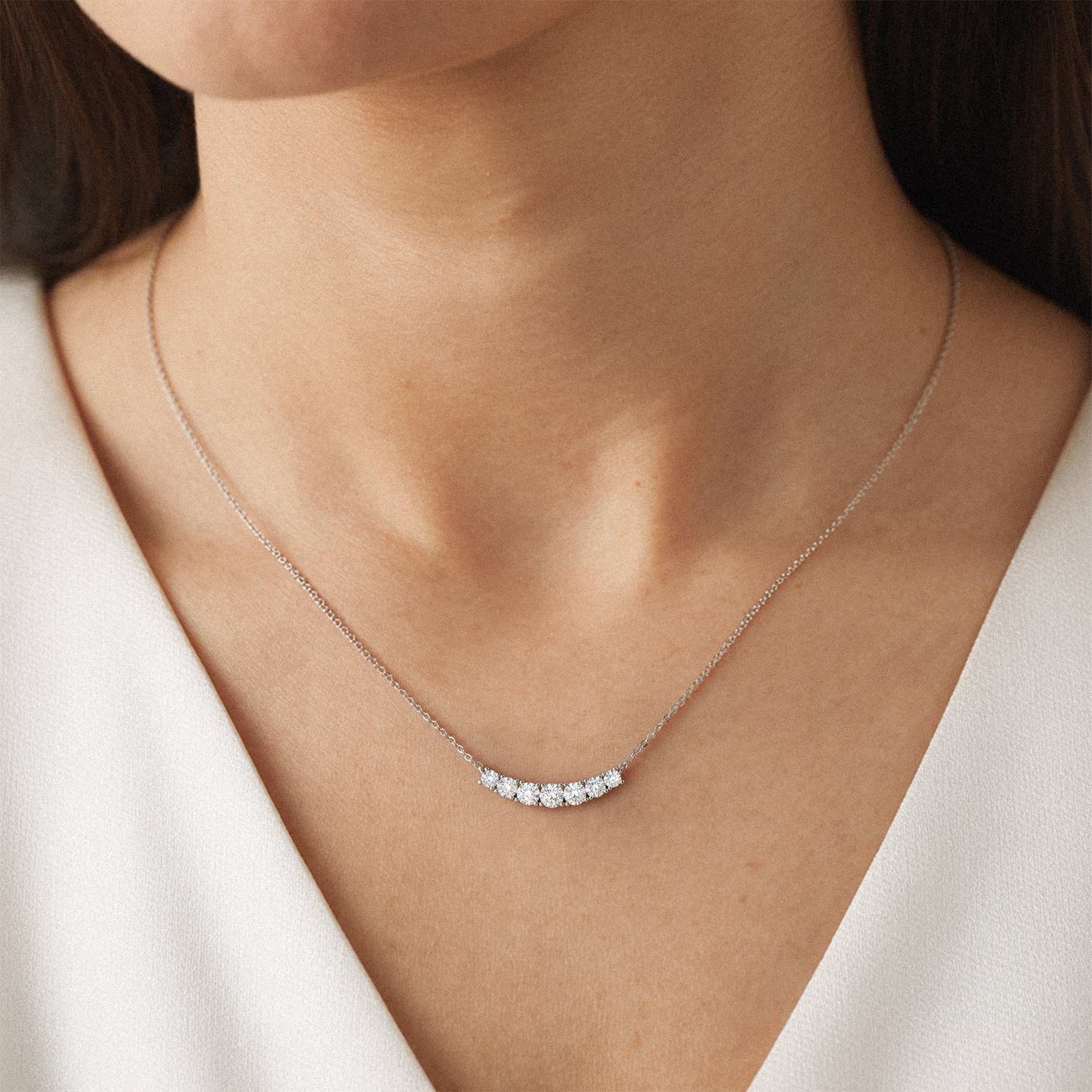 Graduated Curved Bar Lab Grown Diamond Necklace (1 1/3 ct. tw.)