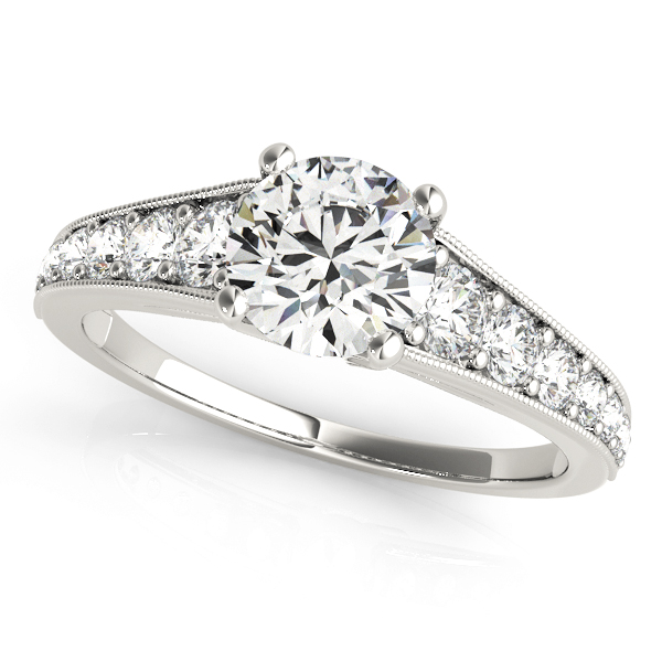 Hattie Graduating Diamond Engagement Ring