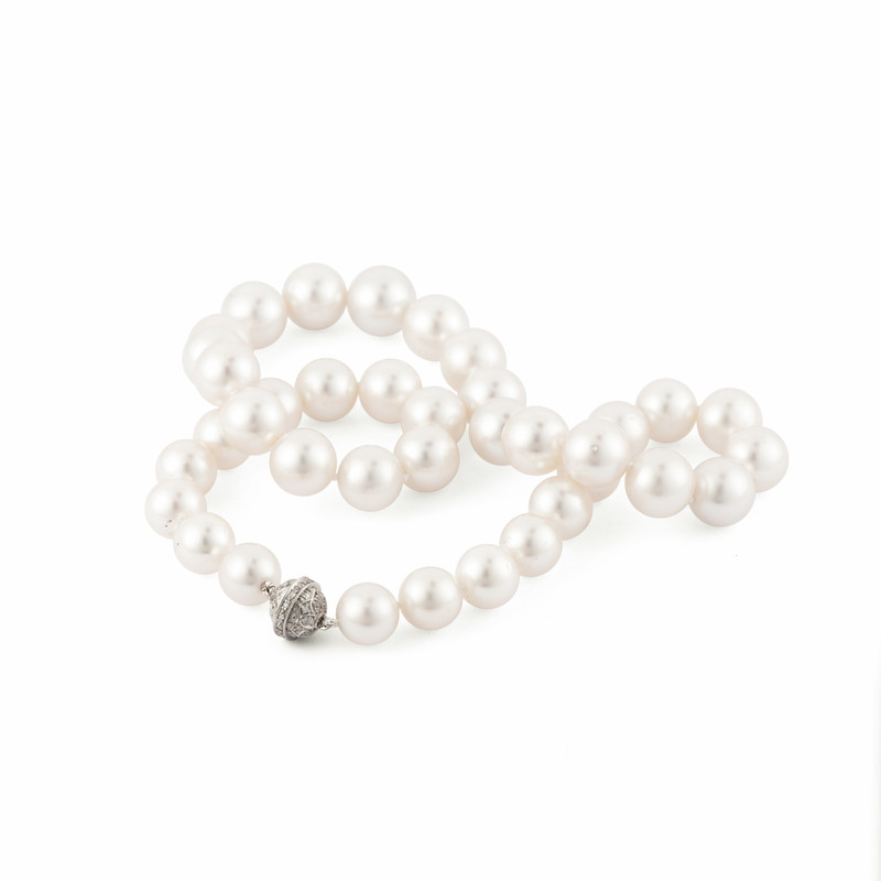 White South Sea Pearl Necklace (10.5-13mm)