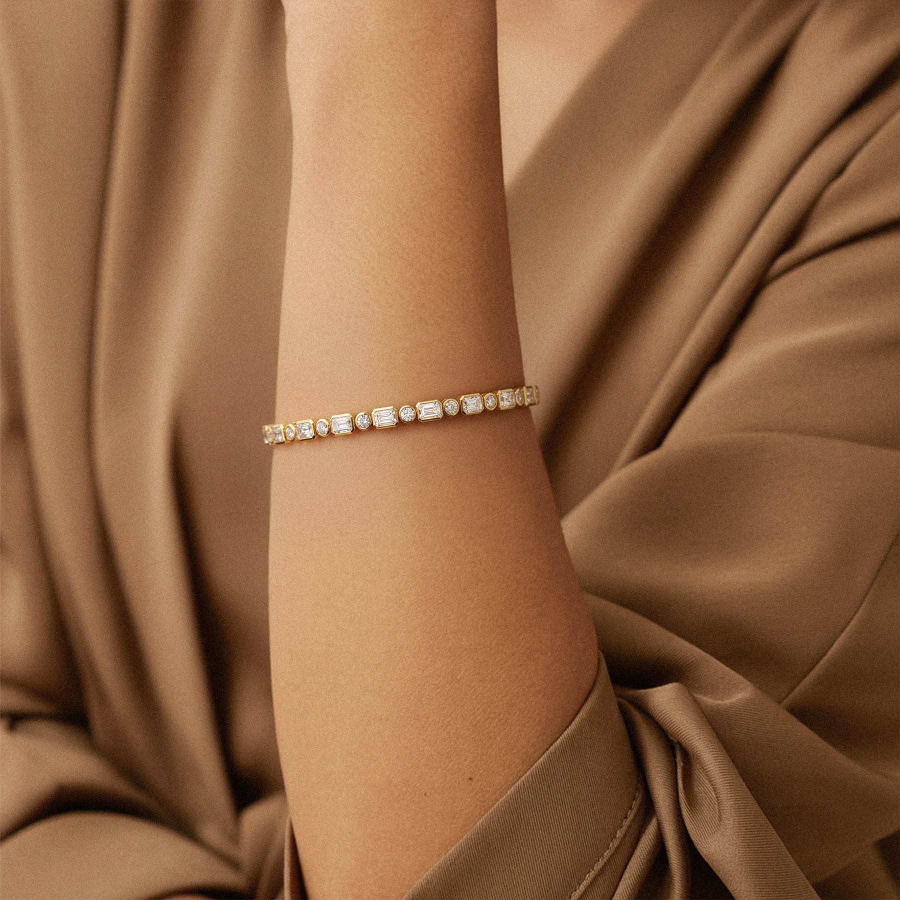 Elara Bezel-Set Diamond Tennis Bracelet