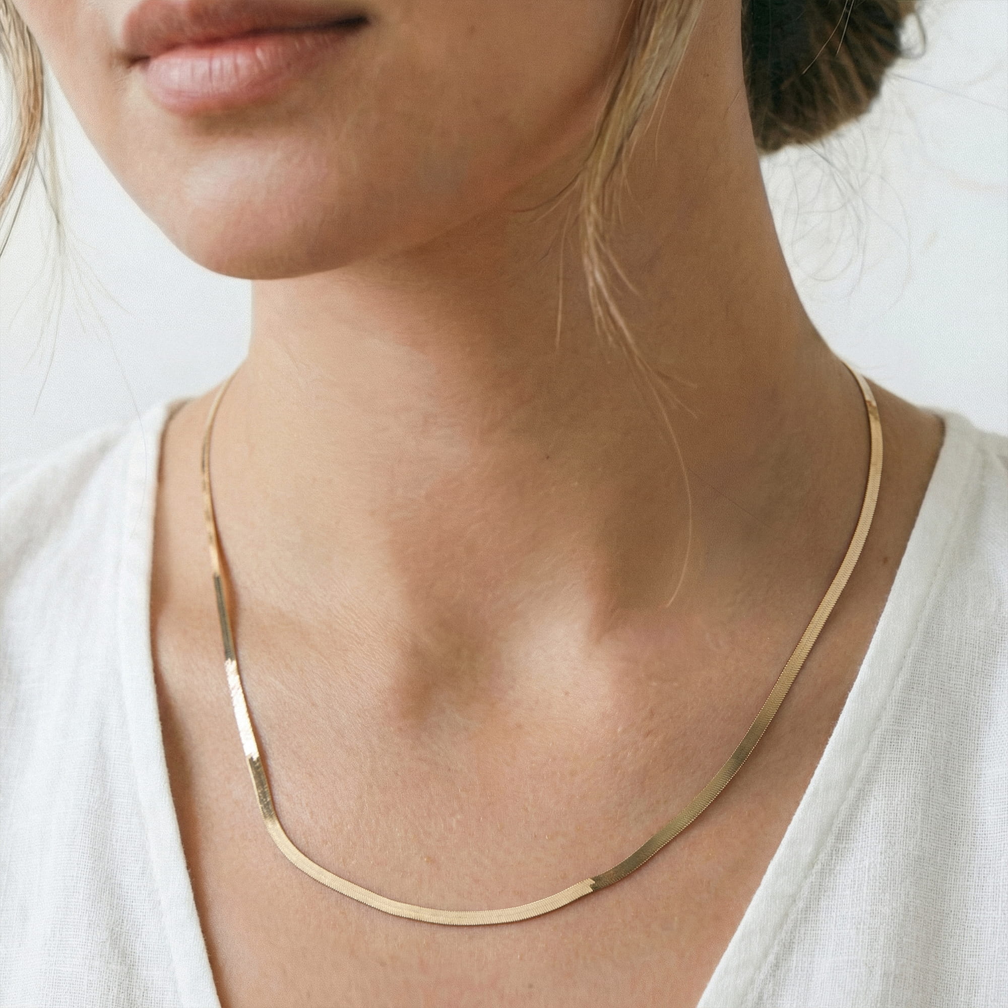 Herringbone Gold Necklace (2.7mm, 16 inches)