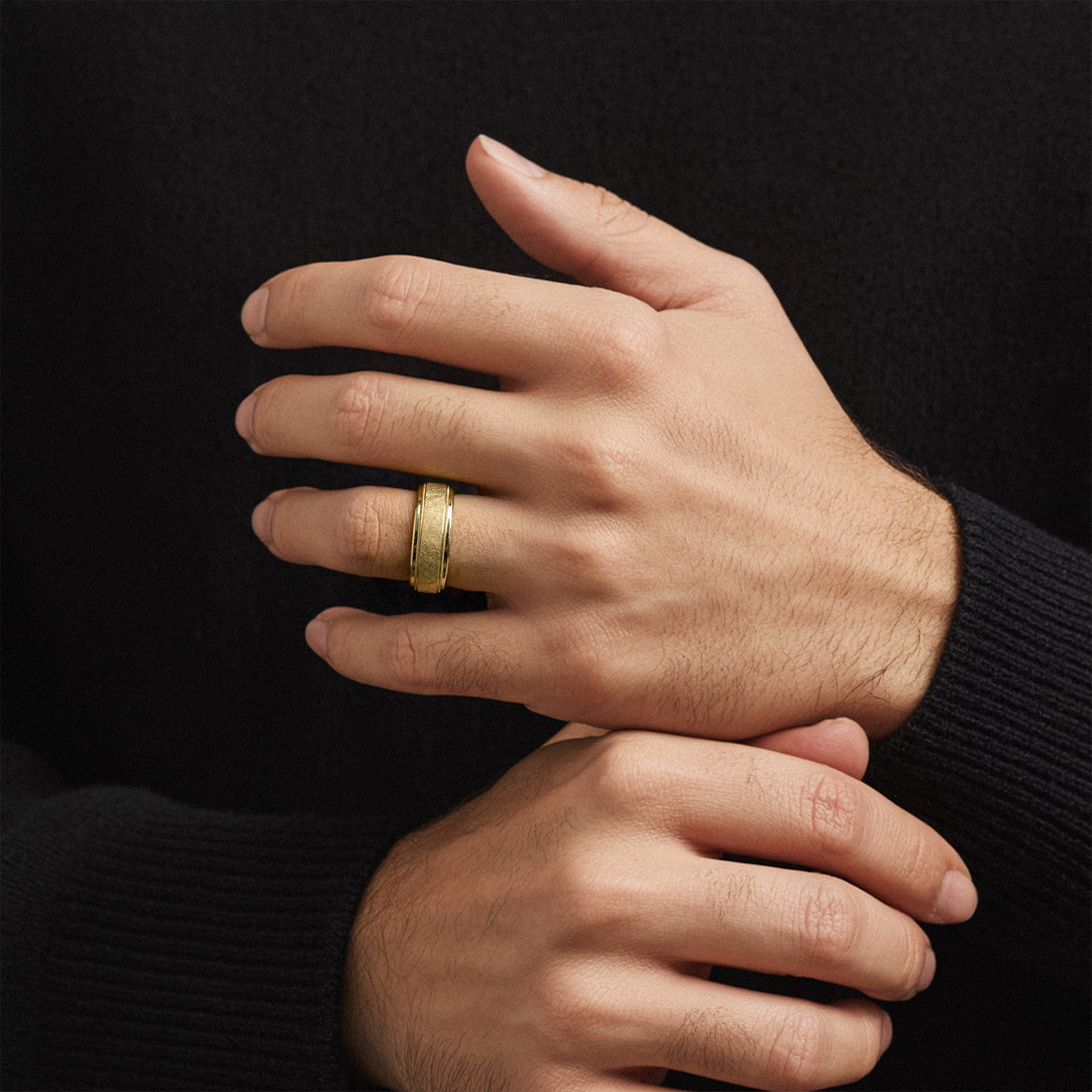 Step Edge Florentine Finish Wedding Band (7mm)