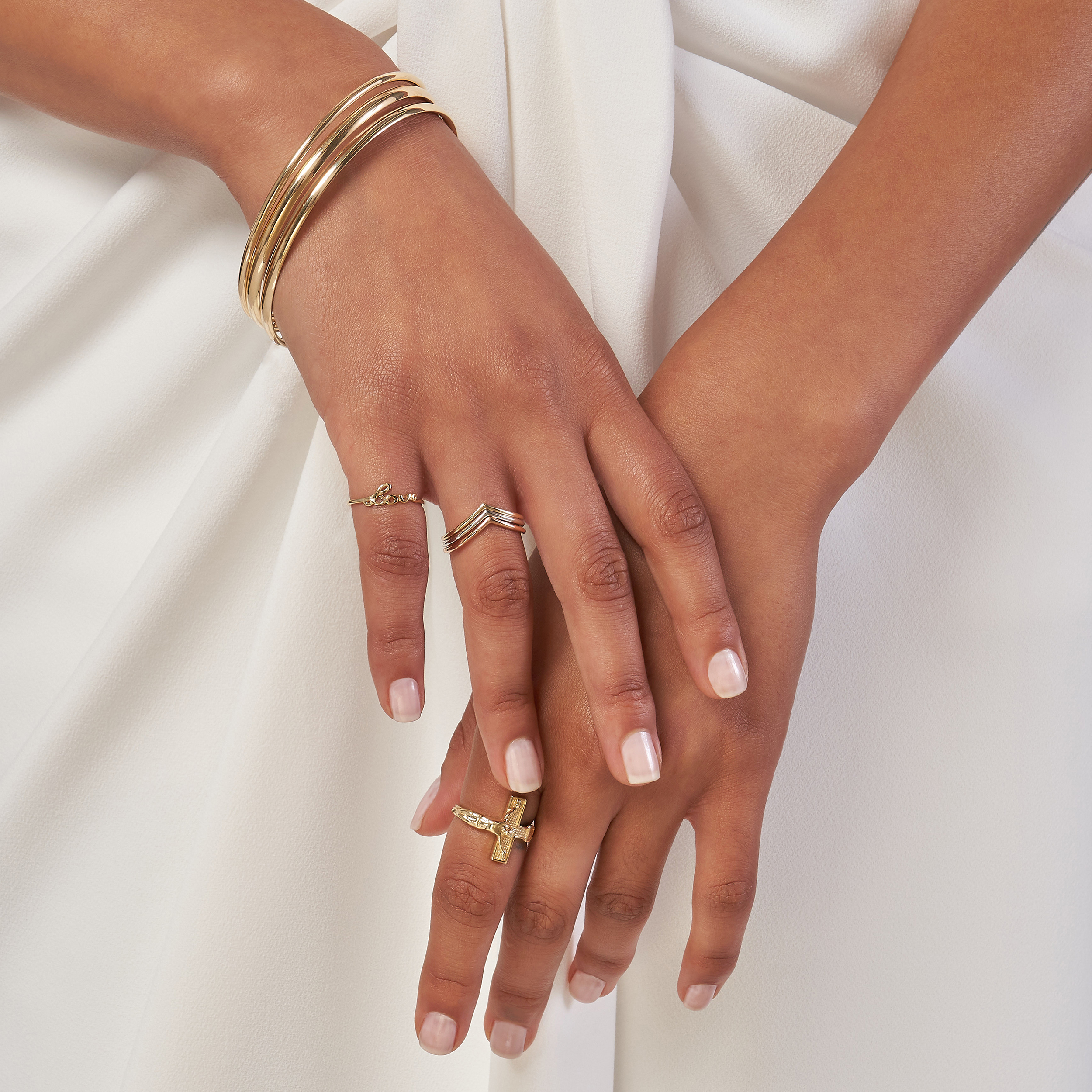 Essential Slip Bangle